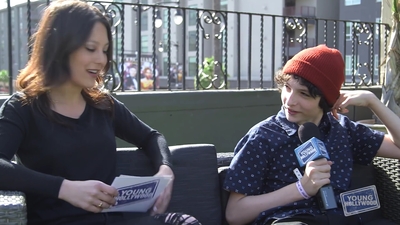 2017-05-25_-_Young_Hollywood_-_Stranger_Things_S02_Interview_mp45022.jpg
