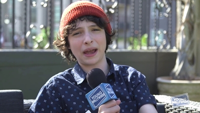 2017-05-25_-_Young_Hollywood_-_Stranger_Things_S02_Interview_mp45033.jpg