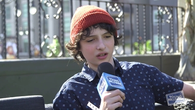 2017-05-25_-_Young_Hollywood_-_Stranger_Things_S02_Interview_mp45043.jpg