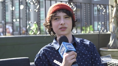 2017-05-25_-_Young_Hollywood_-_Stranger_Things_S02_Interview_mp45049.jpg