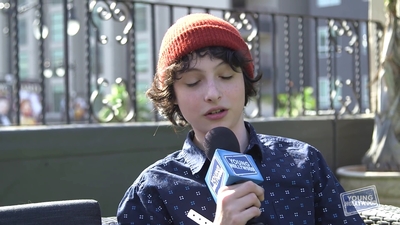 2017-05-25_-_Young_Hollywood_-_Stranger_Things_S02_Interview_mp45050.jpg