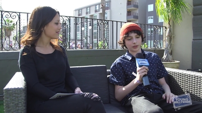 2017-05-25_-_Young_Hollywood_-_Stranger_Things_S02_Interview_mp45053.jpg