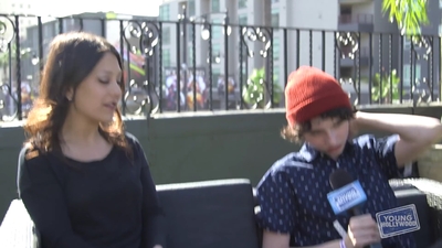2017-05-25_-_Young_Hollywood_-_Stranger_Things_S02_Interview_mp45060.jpg