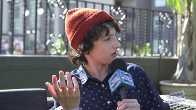 2017-05-25_-_Young_Hollywood_-_Stranger_Things_S02_Interview_mp45073.jpg