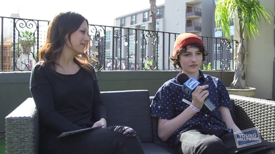 2017-05-25_-_Young_Hollywood_-_Stranger_Things_S02_Interview_mp45093.jpg