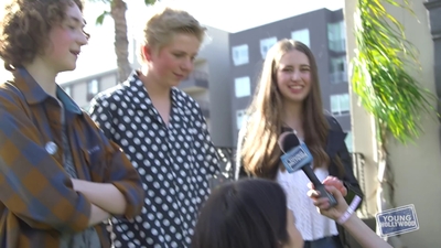 2017-05-25_-_Young_Hollywood_-_Stranger_Things_S02_Interview_mp45202.jpg