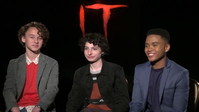 2017-09-05_-_SYFY_-_It_Cast_Interview_mp46028.jpg
