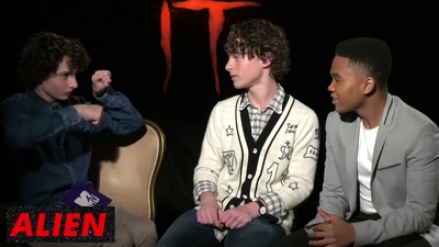 2017-09-08_-_MTV_UK_-_It_Cast_Play_Horror_Movie_Charades_mp42520.jpg
