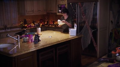 2017-10-20_-_Hellmans_Strangewich_Ad_mp42720.jpg