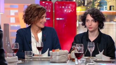 2017-10-30_-_C_a_Vous_Interview_mp46758.jpg