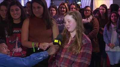 2017-11-01_-_MTV_TRL_mp41907.jpg