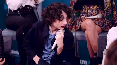 2017-11-01_-_SiriusXM_-_Stranger_Things_S02_Interview_1_mp47496.jpg