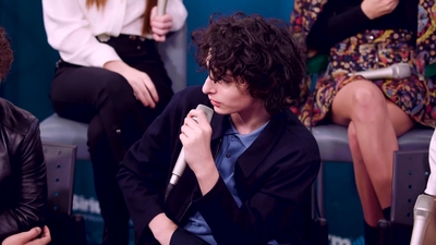 2017-11-01_-_SiriusXM_-_Stranger_Things_S02_Interview_1_mp47500.jpg