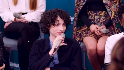 2017-11-01_-_SiriusXM_-_Stranger_Things_S02_Interview_2_mp47606.jpg