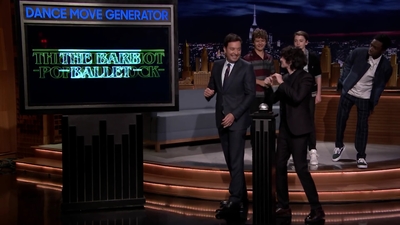 2017-11-03_-_The_Tonight_Show_Starring_Jimmy_Fallon_1_mp47851.jpg