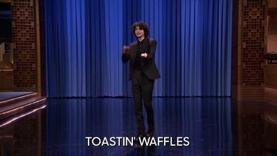 2017-11-03_-_The_Tonight_Show_Starring_Jimmy_Fallon_1_mp47879.jpg