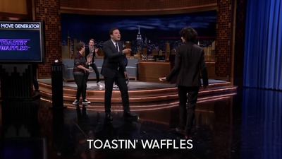 2017-11-03_-_The_Tonight_Show_Starring_Jimmy_Fallon_1_mp47886.jpg
