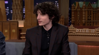 2017-11-03_-_The_Tonight_Show_Starring_Jimmy_Fallon_2_mp48302.jpg