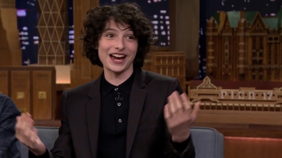 2017-11-03_-_The_Tonight_Show_Starring_Jimmy_Fallon_2_mp48312.jpg