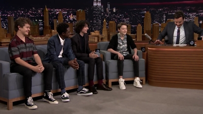 2017-11-03_-_The_Tonight_Show_Starring_Jimmy_Fallon_2_mp48329.jpg