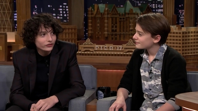 2017-11-03_-_The_Tonight_Show_Starring_Jimmy_Fallon_2_mp48385.jpg