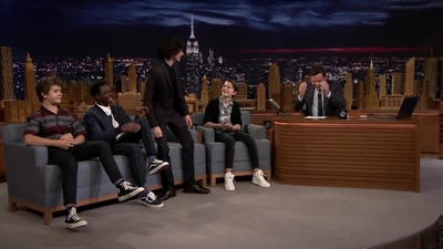 2017-11-03_-_The_Tonight_Show_Starring_Jimmy_Fallon_2_mp48404.jpg