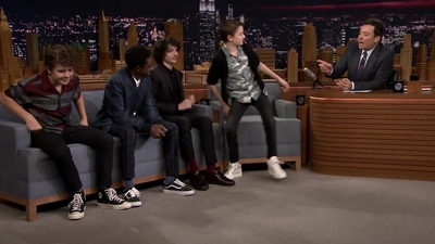 2017-11-03_-_The_Tonight_Show_Starring_Jimmy_Fallon_2_mp48509.jpg