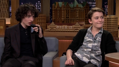 2017-11-03_-_The_Tonight_Show_Starring_Jimmy_Fallon_2_mp48545.jpg