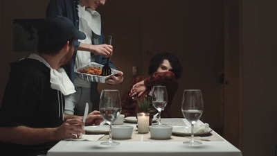 2017-11-23_-_Cooking_with_Finn_Wolfhard_mp49514.jpg