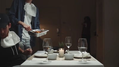 2017-11-23_-_Cooking_with_Finn_Wolfhard_mp49546.jpg