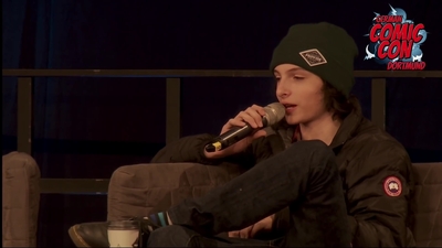 2018-12-10_-_German_Comic_Con_Dortmund_2017_mp43086.jpg