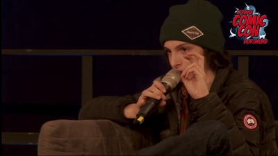 2018-12-10_-_German_Comic_Con_Dortmund_2017_mp43771.jpg