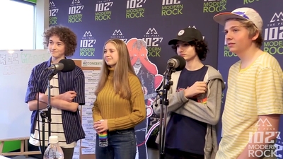 2018-03-29_-_Calpurnia_Interview_with_102_7_THE_PEAK_in_Vancouver_mp40232.jpg