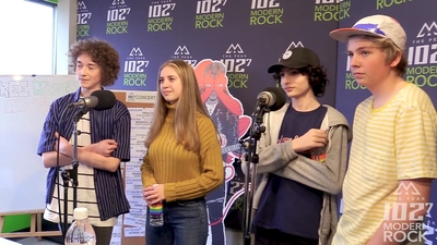 2018-03-29_-_Calpurnia_Interview_with_102_7_THE_PEAK_in_Vancouver_mp40236.jpg