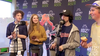 2018-03-29_-_Calpurnia_Interview_with_102_7_THE_PEAK_in_Vancouver_mp40393.jpg