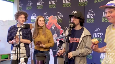 2018-03-29_-_Calpurnia_Interview_with_102_7_THE_PEAK_in_Vancouver_mp40394.jpg