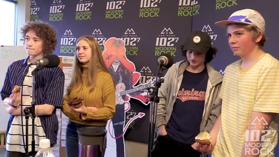 2018-03-29_-_Calpurnia_Interview_with_102_7_THE_PEAK_in_Vancouver_mp40455.jpg