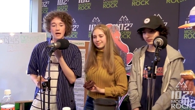 2018-03-29_-_Calpurnia_Interview_with_102_7_THE_PEAK_in_Vancouver_mp40530.jpg