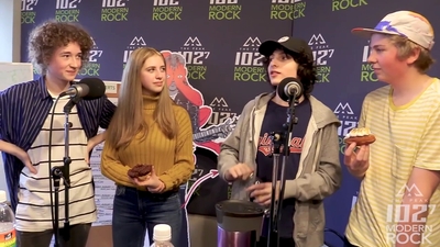 2018-03-29_-_Calpurnia_Interview_with_102_7_THE_PEAK_in_Vancouver_mp40613.jpg