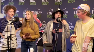 2018-03-29_-_Calpurnia_Interview_with_102_7_THE_PEAK_in_Vancouver_mp40619.jpg
