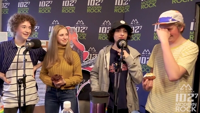 2018-03-29_-_Calpurnia_Interview_with_102_7_THE_PEAK_in_Vancouver_mp40624.jpg