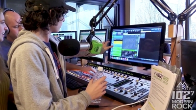 2018-03-29_-_Calpurnia_Interview_with_102_7_THE_PEAK_in_Vancouver_mp40663.jpg