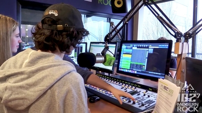 2018-03-29_-_Calpurnia_Interview_with_102_7_THE_PEAK_in_Vancouver_mp40670.jpg