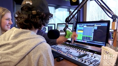 2018-03-29_-_Calpurnia_Interview_with_102_7_THE_PEAK_in_Vancouver_mp40674.jpg