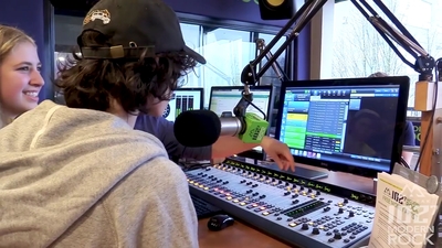 2018-03-29_-_Calpurnia_Interview_with_102_7_THE_PEAK_in_Vancouver_mp40675.jpg