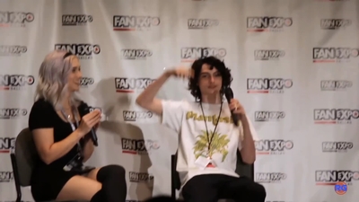 2019-05-13_-_Fan_Expo_-_Stranger_Things_Panel_mp41845.jpg