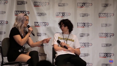 2019-05-13_-_Fan_Expo_-_Stranger_Things_Panel_mp41854.jpg
