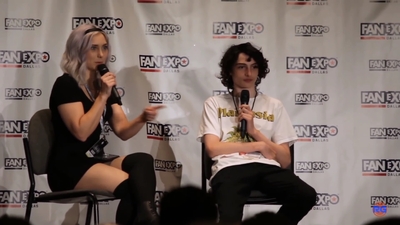 2019-05-13_-_Fan_Expo_-_Stranger_Things_Panel_mp41859.jpg