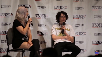 2019-05-13_-_Fan_Expo_-_Stranger_Things_Panel_mp41860.jpg