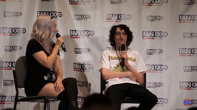 2019-05-13_-_Fan_Expo_-_Stranger_Things_Panel_mp41861.jpg